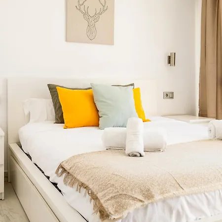 Oleholidays 716 Romana Playa Junto Al Mar Apartment *